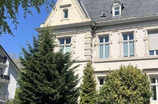 Villa kaufen in 42115 Elberfeld, Einmalige Gelegenheit! Repräsentative Villa als Doppelhaushälfte in Wuppertal zu verkaufen!
