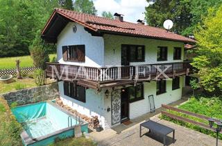 Haus kaufen in 94544 Hofkirchen, Ruhe, Natur & Privatsphäre – Besonderes Ferienhaus in Alleinlage