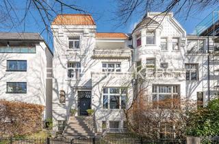 Villa kaufen in 20249 Eppendorf, Charmante Stadtvilla am Isebekkanal mit großem Garten und Stellplätzen