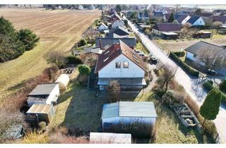 Haus kaufen in Neuer Weg, 16775 Löwenberger Land, Ihr Urlaubsprojekt im Grünen: EFH mit Charakter, Garage und viel Potenzial.