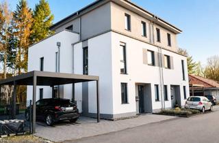 Haus mieten in 33689 Sennestadt, Moderne DHH in BI‑Sennestadt – A+,KfW40, PV-Strom, LWP, Einbauküche, Staffelgeschoß mit Dachterrasse