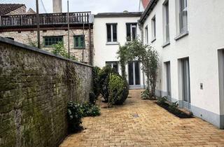 Haus mieten in 23552 Innenstadt, Einzigartiges Seitenflügelhaus in der Lübecker Innenstadt
