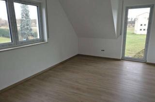 Haus mieten in Mainbachstraße 13a, 91126 Kammerstein, Moderne Doppelhaushälfte in Haag, Kammerstein