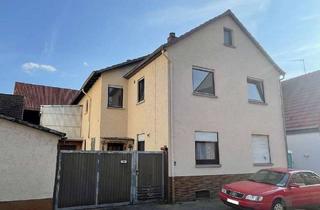 Anlageobjekt in 68542 Heddesheim, Jetzt investieren - Zentral gelegenes 2-Familienhaus mit 190m² Wohnfläche, Hof und 2 Garagen
