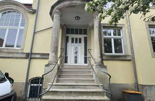 Geschäftslokal mieten in Lahmannring 19, 01324 Bühlau/Weißer Hirsch, Exklusives Ladengeschäft in Bestlage Weißer Hirsch – Große Räumlichkeiten mit runden Fensterfronten