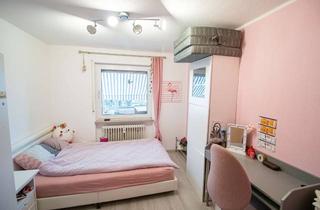 Wohnung kaufen in 72178 Waldachtal, 4-Zimmer-Wohnung mit Balkon, Garage & Weitblick – jetzt unter 190.000 €