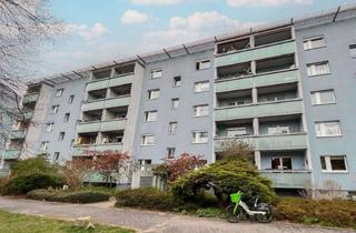 Wohnung kaufen in 01219 Leubnitz-Neuostra, *Eigennutzung!* 4-Zi. inkl. Außenstellplatz, Tageslichtbad und Balkon