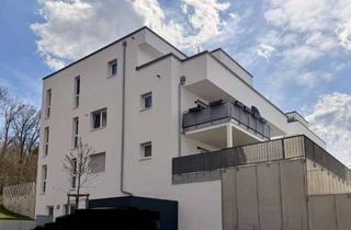 Wohnung kaufen in Oberer Erbisberg 36, 89522 Heidenheim, Moderne Wohnung mit Balkon, Aufzug, EBK, TG & Stellplatz