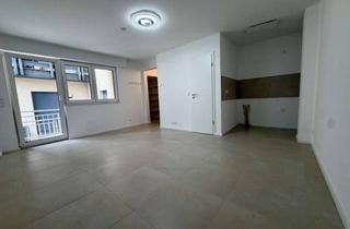 Wohnung mieten in 68519 Viernheim, Single Apartment Erstbezug nach Kernsanierung
