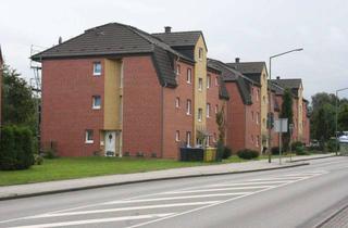 Sozialwohnungen mieten in Im Gewerbepark 52, 46240 Boy, Schöne 2,5 Zimmer DG-Wohnung im gepflegten Mehrfamilienhaus, WBS erforderlich! Frisch renoviert!