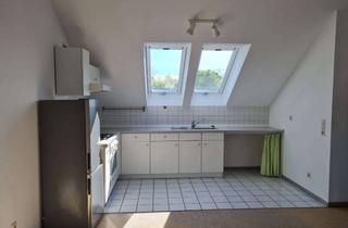 Wohnung mieten in Eibenweg, 71083 Herrenberg, Exklusive, gepflegte 2-Zimmer-DG-Wohnung in Herrenberg