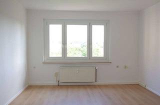 Wohnung mieten in Heuweg 102, 06667 Weißenfels, Drei Zimmer in Weißenfels: Ihr neues Zuhause am Heuweg