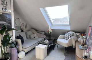 Lofts mieten in 72793 Pfullingen, Kernsanierte Dachgeschosswohnung mit Loft Flair und traumhaftem Ausblick