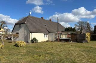 Haus kaufen in 17091 Knorrendorf, Viel Platz und viel Grün für Ihre eigenen Ideen !