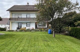 Haus kaufen in 87752 Holzgünz, Wohnhaus mit Garten, Balkonen und vielseitiger Nutzung