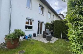 Haus kaufen in Freiburger Allee 83/1, 71034 Böblingen, Top gepflegtes Reiheneckhaus mit Balkon, Terasse und Garten sowie Doppelgarage in 71034 Böblingen