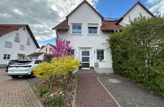 Doppelhaushälfte kaufen in 64807 Dieburg, Familienfreundliche Doppelhaushälfte in ruhiger Feldrandlage mit Garten, Terrasse & viel Platz