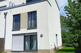 Haus mieten in Willi-Geldmacher-Straße 25, 44879 Dahlhausen, Familienfreundliches Reihenendhaus in Bochum-Dahlhausen