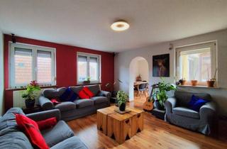 Wohnung kaufen in 96120 Bischberg, Ihre Wohlfühloase in Bischberg: Modernisiertes Platzwunder, Kaminzauber und XXL-Terrasse!