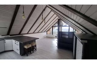 Wohnung kaufen in Iltisweg 39, 70806 Kornwestheim, Offene DG-Wohnung leerstehend