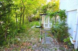 Wohnung kaufen in 75217 Birkenfeld, SANIERUNGSBEDÜRFTIGE GARTENGESCHOSSWOHNUNG MIT EIGENEM GARTEN, GÄSTE WC, BADEWANNE, PKW-STELLPLATZ