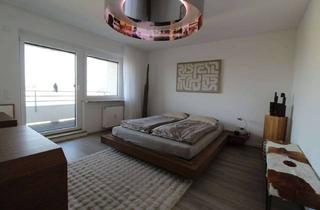 Wohnung kaufen in 82110 Germering, Komfortables Wohnen auf hohem Niveau – 3 Zimmer, zwei Balkone, stilvolles Ambiente