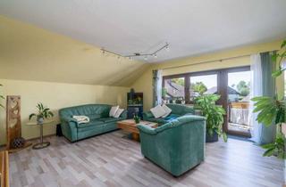 Wohnung kaufen in 78658 Zimmern, Dachgeschosswohnung mit Loggia und Garage in Zimmern ob Rottweil