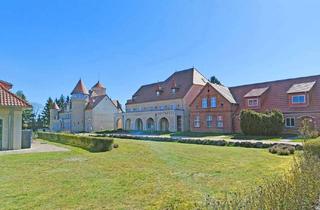 Wohnung kaufen in Am Schloss 3-4, 17406 Stolpe, Charmantes Residieren im Westflügel von Schloss Stolpe