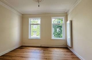 Wohnung kaufen in 22765 Ottensen, Ottensen - Neu sanierte 3-Zimmer Altbauwohnung mit Süd-Balkon