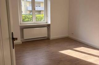 Wohnung mieten in 56068 Süd, Wunderschöne Teilmöblierte 3-ZKB-Altbauwohnung Südliche Vorstadt Koblenz
