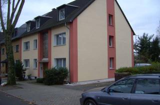 Wohnung mieten in Schützenstraße 11, 46119 Osterfeld-West, Günstige 2,5-Raum-DG-Wohnung in Oberhausen-Osterfeld