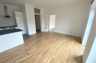Wohnung mieten in Adolf-Heyden-Straße 5g, 12555 Köpenick, Ein Zuhause wie geschaffen für neue Kapitel - Fussbodenheizung und Einbauküche Inklusive