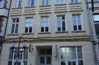 Wohnung mieten in 17489 Innenstadt, 2-Zimmer-Dachgeschosswohnung mit Einbauküche im sanierten Altbau im Zentrum Greifswalds