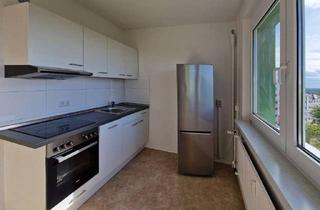 Wohnung mieten in Alfred-Haude-Straße 19, 17034 Datzeberg, Sofort loswohnen: 3-Raum-Wohnung mit Einbauküche und Aktionsmiete!!!!
