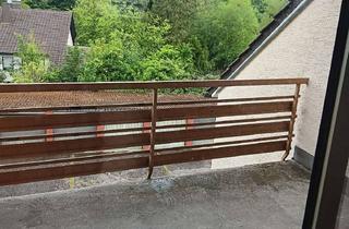 Wohnung mieten in Weilerbacher Straße 71, 67661 Kaiserslautern, Wohnen mit Charakter: 3-Zimmer-Dachgeschosswohnung in Kaiserslautern