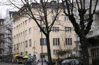 Wohnung mieten in Marcobrunner Strasse 11, 65195 Wiesbaden, 2 Zimmer, Wohnküche mit EBK, Tageslichtbad,