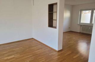 Wohnung mieten in Kölner Straße 17, 57635 Weyerbusch, Großes Einfamilienhaus in Weyerbusch- Zentrum