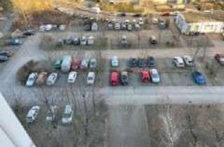 Garagen mieten in Alfred-Randt-Straße 40, 12559 Köpenick, Wie wäre es mit einem Parkplatz direkt vor Ihrer Haustür?