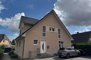 Doppelhaushälfte kaufen in 23843 Bad Oldesloe, Solide Doppelhaushälfte in ruhiger und zentraler Lage von Bad Oldesloe – Vermietete Kapitalanlage