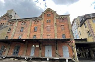 Geschäftslokal mieten in 31157 Sarstedt, Sarstedt: Zwei Lagerräume in historischem Gebäude