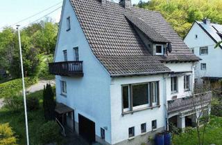 Haus kaufen in 57368 Lennestadt, / Solides Zweifamilienhaus in Lennestadt-Bilstein