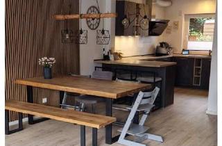 Haus kaufen in 24558 Henstedt-Ulzburg, Kernsaniertes Familienhaus mit Neubau-Charakter | energetisch modernisiert | Rhen | von privat