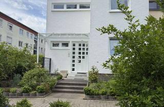 Haus kaufen in 56075 Karthause, Reihenendhaus ein "Hideaway" in Koblenz - Karthause