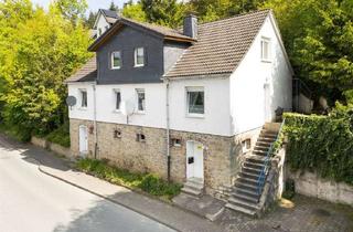 Doppelhaushälfte kaufen in 59846 Sundern, / Vermietete Doppelhaushälften in zentrumsnaher Lage von Sundern