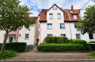 Haus kaufen in 31141 Hildesheim, Ansprechendes 3-Familienhaus in der Marienburger Höhe
