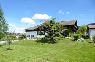 Einfamilienhaus kaufen in 83334 Inzell, Charmantes und vielseitiges Einfamilienhaus in sehr sonniger Lage von Inzell zu verkaufen !