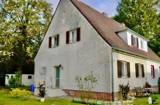 Doppelhaushälfte kaufen in 82110 Germering, Germering-Unterpfaffenhofen- Doppelhaushälfte mit schönem Grundstück-vermietet
