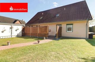 Einfamilienhaus kaufen in 24211 Schellhorn, Einfamilienhaus mit Einliegerwohnung am Feldrand