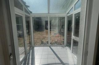 Haus mieten in 64347 Griesheim, Sonniges, kleines Reiheneckhaus mit großem Garten zur Miete.