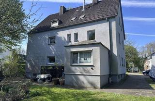 Anlageobjekt in 45894 Buer, Solides Mehrfamilienhaus mit großem Grundstück im Grünzug von Gelsenkirchen-Buer